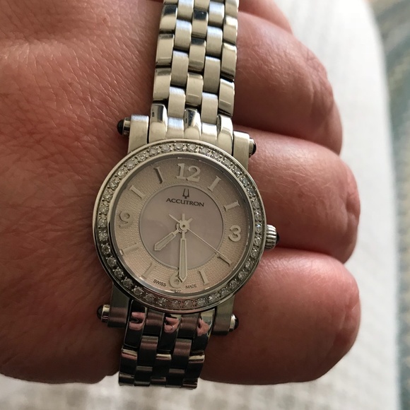 Accutron Natural Diamond and Pink Mother-of-Pearl Watch - Picture 5 of 15